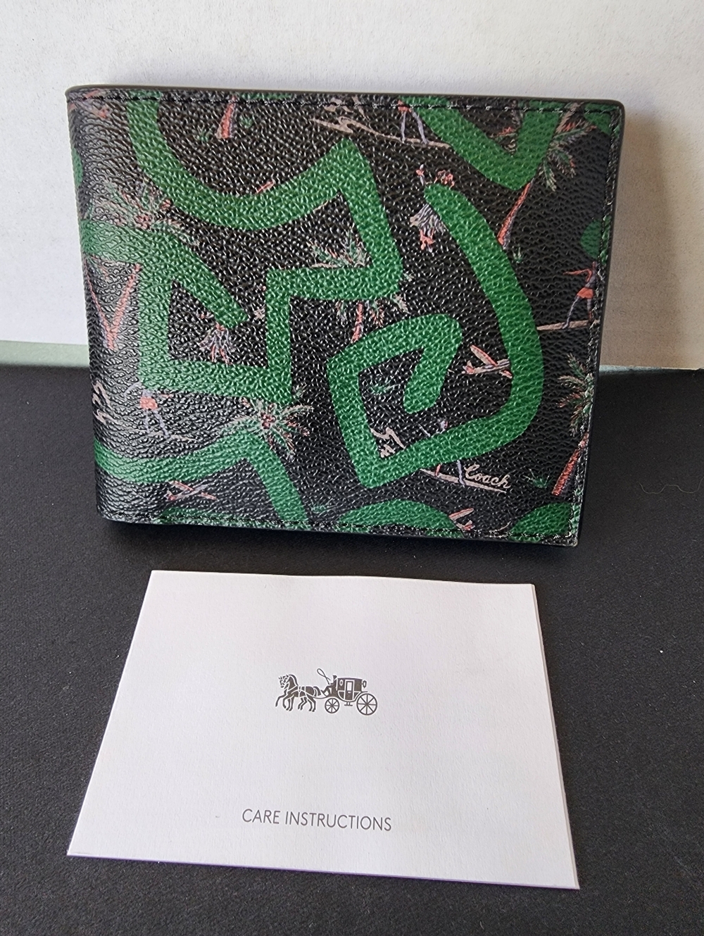✨️NWOT✨️ Coach X Keith Haring Hula Dance ID Billfold Wallet, 2018, $178 MSRP